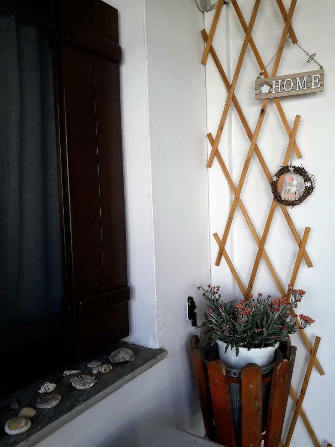 Poly'S Sea Side House Villa Koropi Ngoại thất bức ảnh